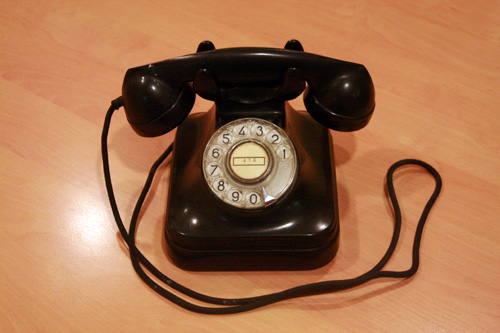 telefono baquelita antiguo 1950